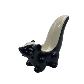 WACKY BOWLZ CERAMIC SKUNK PIPE - Smoke Shop Wholesale. Done Right.